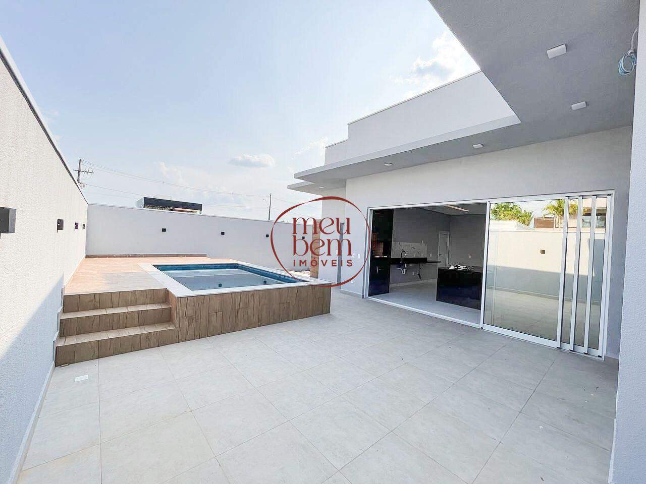 Casa à venda no Alphaville (Br 364) bairro Aeroclube, Porto Velho, com 3 quartos quartos e 2 suítes suítes | Meu Bem Imóveis: 