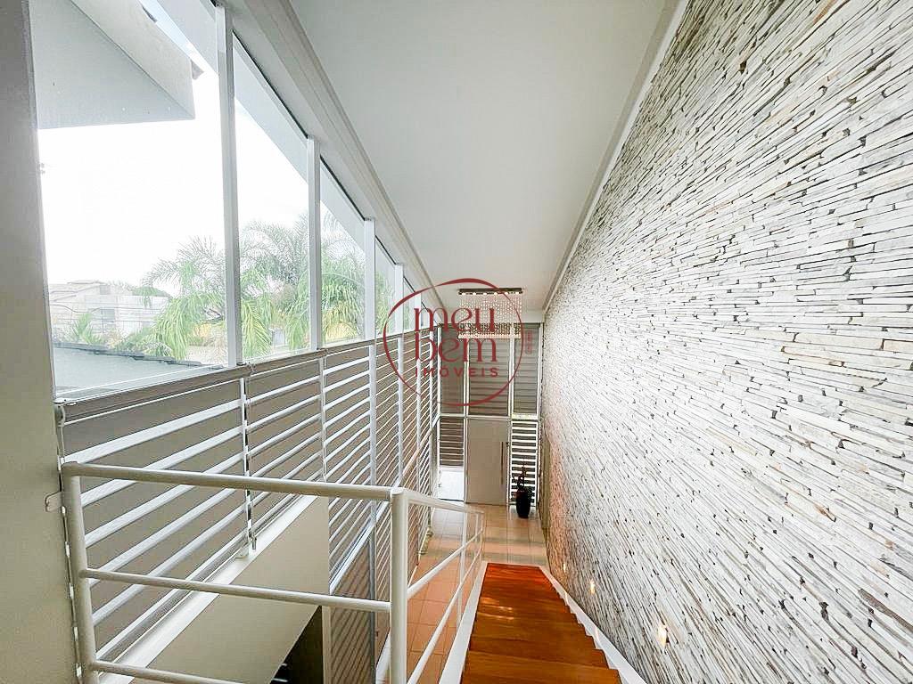 Sobrado à venda no bairro Eletronorte, Porto Velho, com 2 quartos quartos e 2 suítes suítes | Meu Bem Imóveis: 