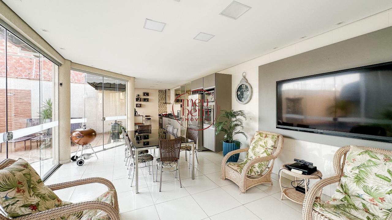 Sobrado à venda no San Raphael bairro Costa e Silva, Porto Velho, com 3 quartos quartos e 3 suítes suítes | Meu Bem Imóveis: 