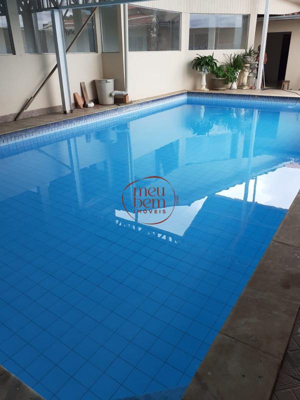 Casa à venda no bairro Olaria, Porto Velho, com 7 quartos quartos e 3 suítes suítes | Meu Bem Imóveis: 