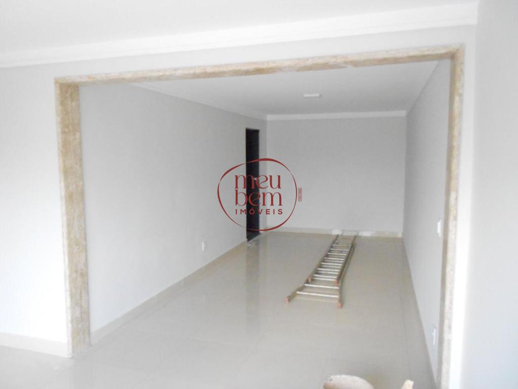 Casa à venda no bairro Olaria, Porto Velho, com 7 quartos quartos e 3 suítes suítes | Meu Bem Imóveis: 