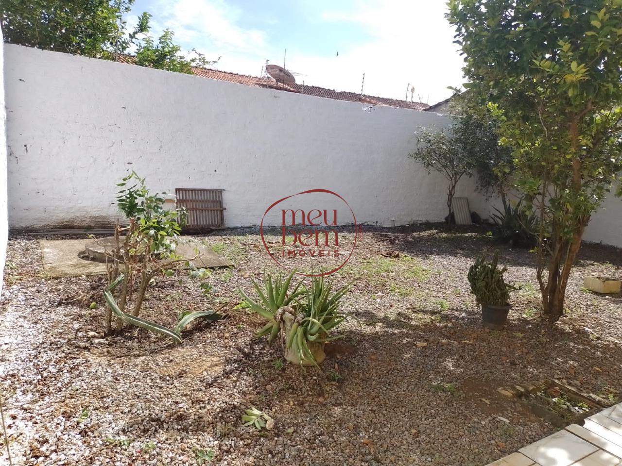 Casa à venda no bairro Flodoaldo Pontes Pinto, Porto Velho, com 2 quartos quartos e 1 suíte suítes | Meu Bem Imóveis: quintal fundos