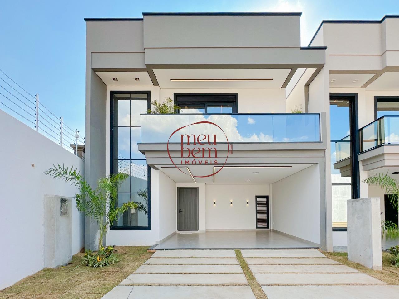 Sobrado à venda no Lagunas Residence Club bairro Nova Esperança, Porto Velho, com 3 até 3 quartos quartos e 3 até 3 suítes suítes | Meu Bem Imóveis: Fachada do sobrado