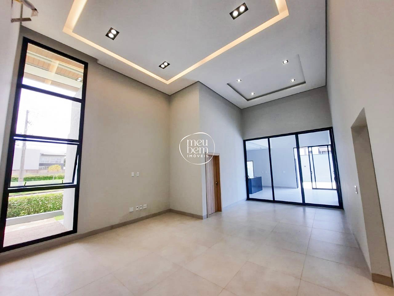 Casa à venda no Alphaville (Br 364) bairro Aeroclube, Porto Velho, com 4 quartos quartos e 4 suítes suítes | Meu Bem Imóveis: 