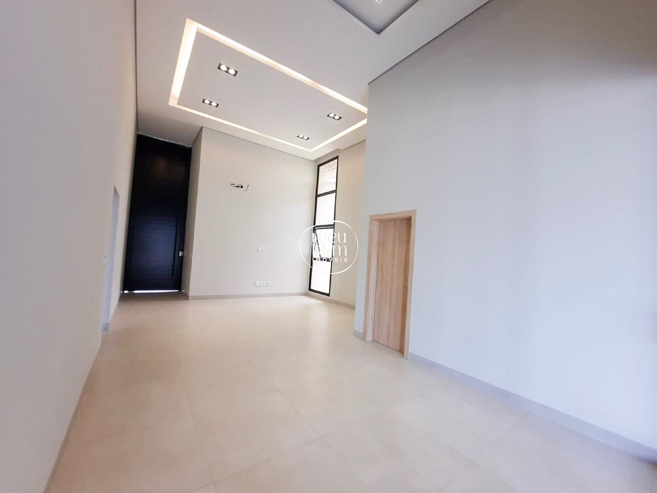 Casa à venda no Alphaville (Br 364) bairro Aeroclube, Porto Velho, com 4 quartos quartos e 4 suítes suítes | Meu Bem Imóveis: 