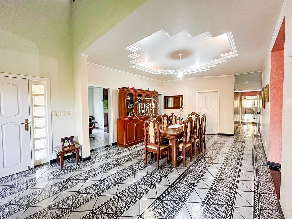 Sobrado à venda no bairro Rio Madeira, Porto Velho, com 6 quartos quartos e 6 suítes suítes | Meu Bem Imóveis: 