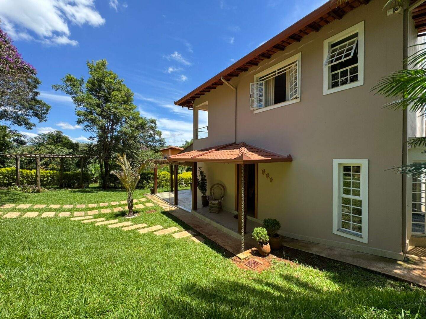 Casa em Condomínio à venda no Condomínio Fazenda Solar: 