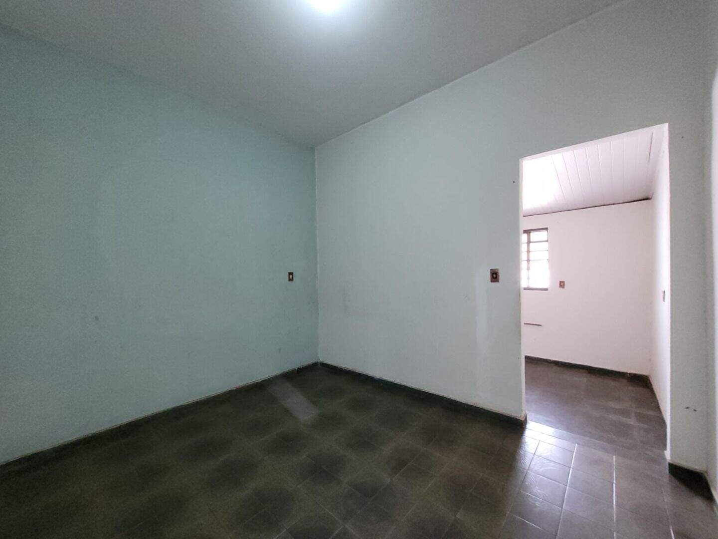 Casa para aluguel no Centro: 