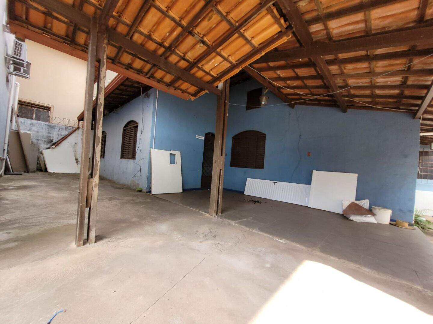 Casa para aluguel no Centro: 