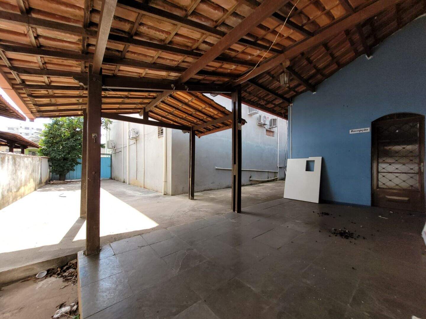 Casa para aluguel no Centro: 