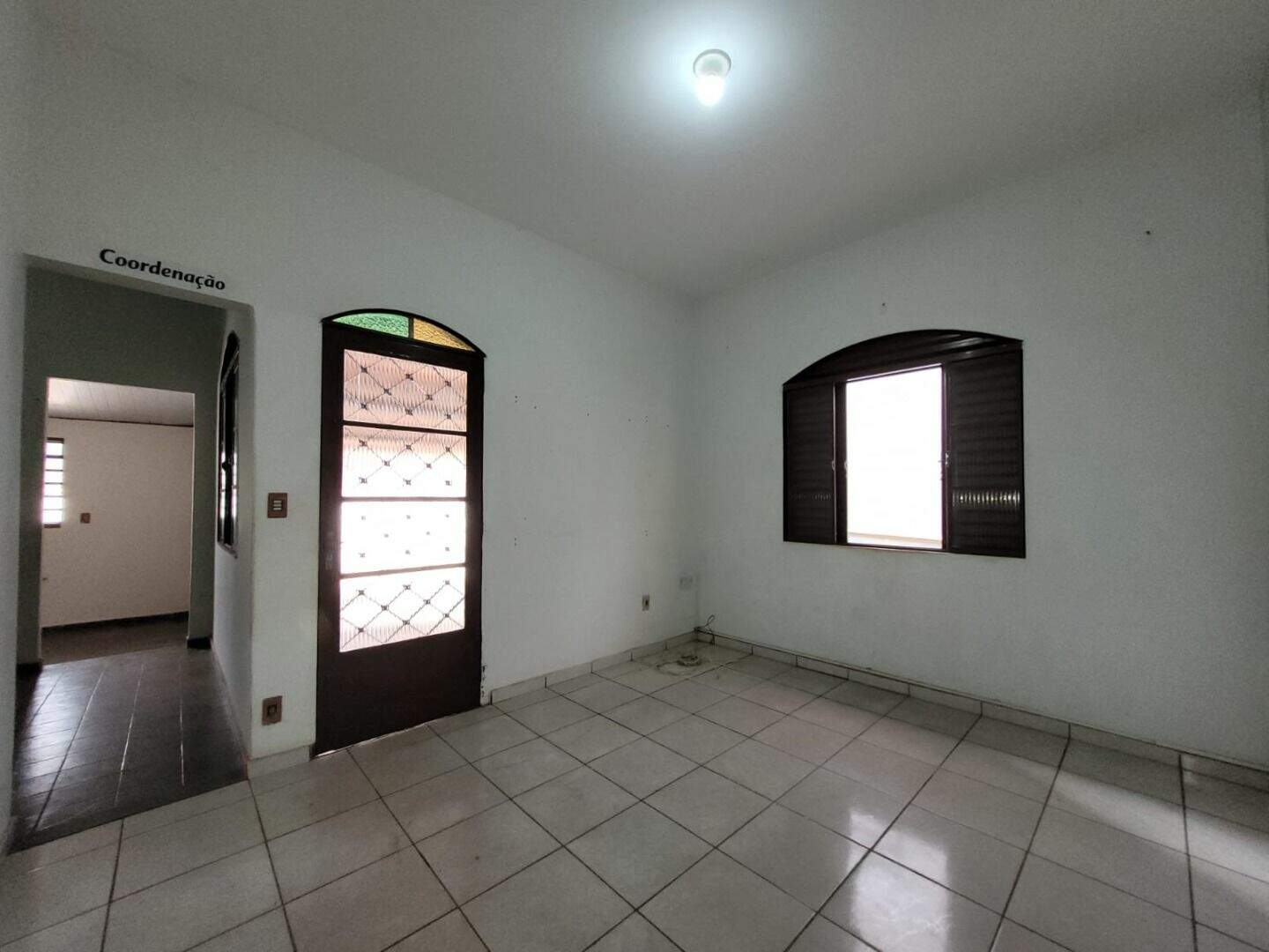 Casa para aluguel no Centro: 