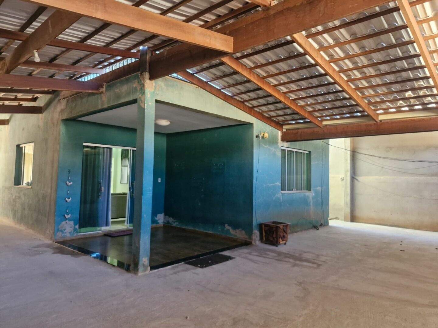 Casa para aluguel no Vila Tania: 