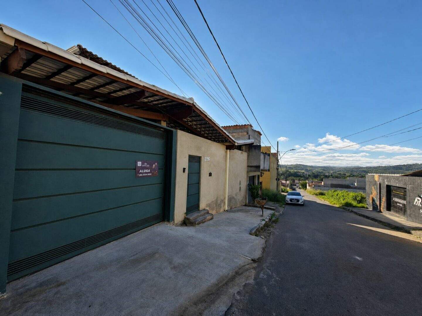 Casa para aluguel no Vila Tania: 