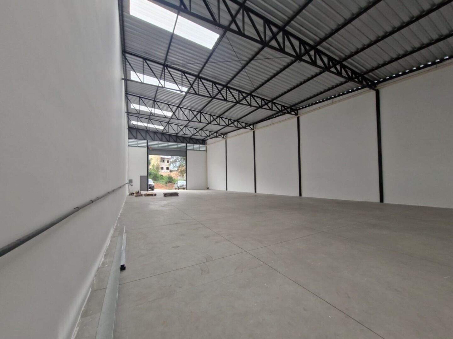 Galpão para aluguel no Monte Verde: 