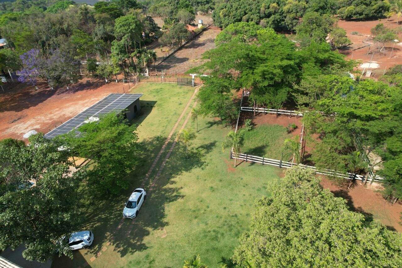 Sítio à venda no Vila das Flores: 