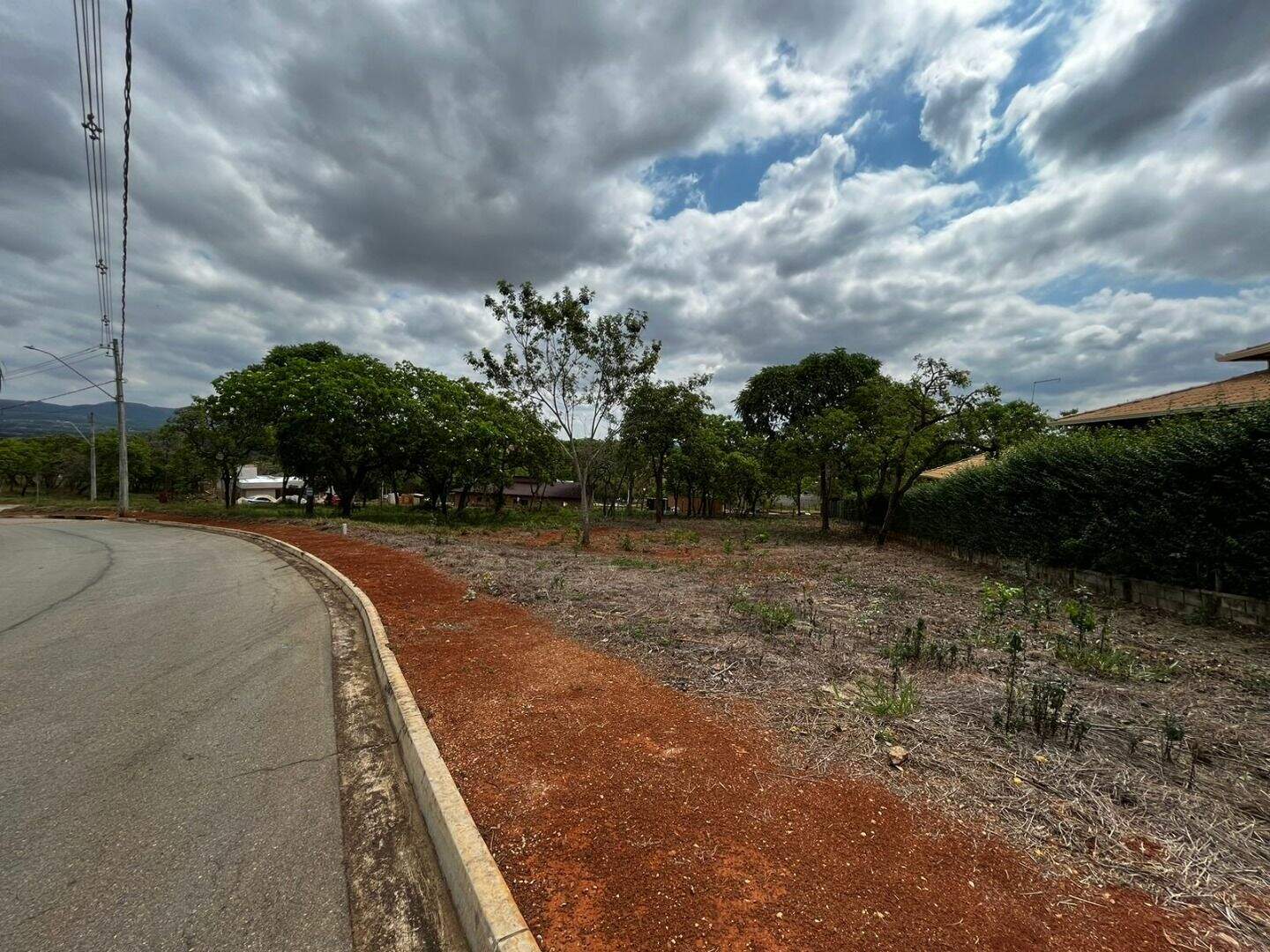 Lote em condomínio à venda no Ipanema: 