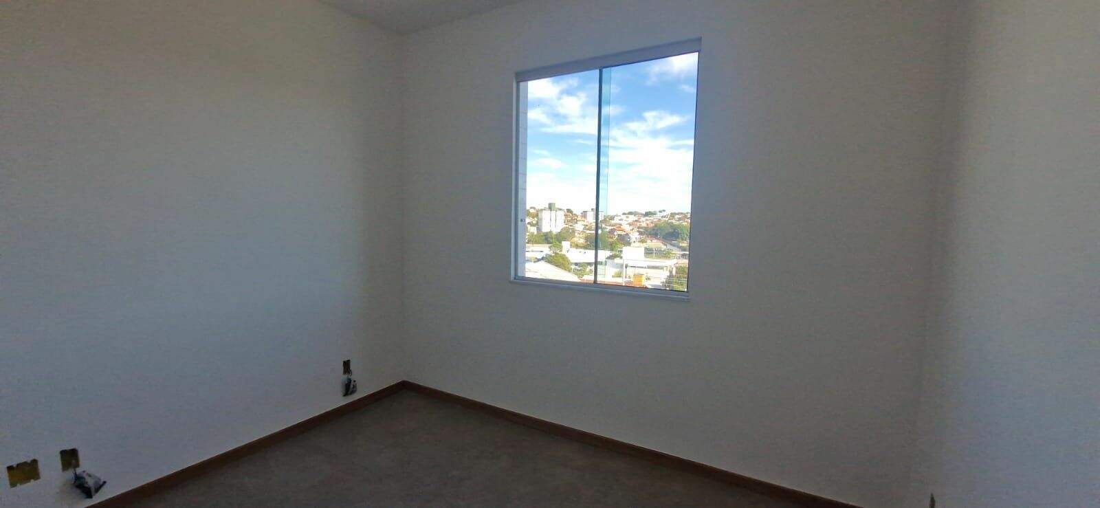 Apartamento à venda no Senhora Das Graças: 
