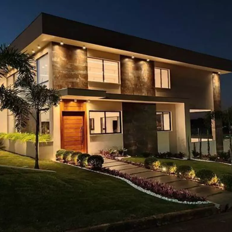Casas em Condomínio