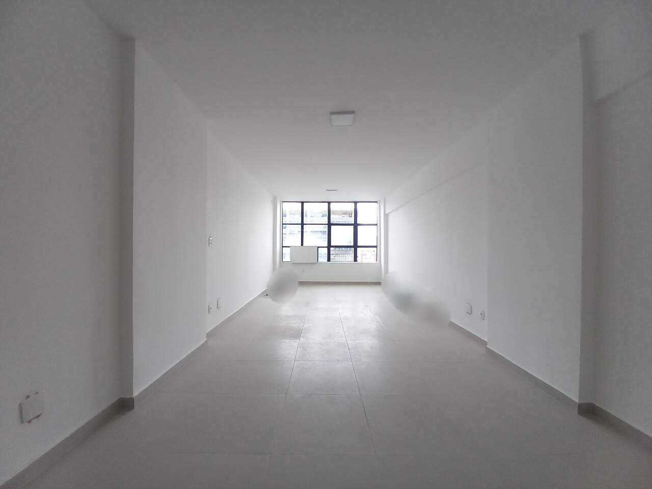 Sala para aluguel no Centro: 