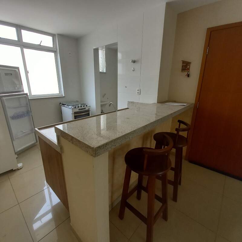 Apartamento à venda com 2 quartos, 82m² - Foto 12