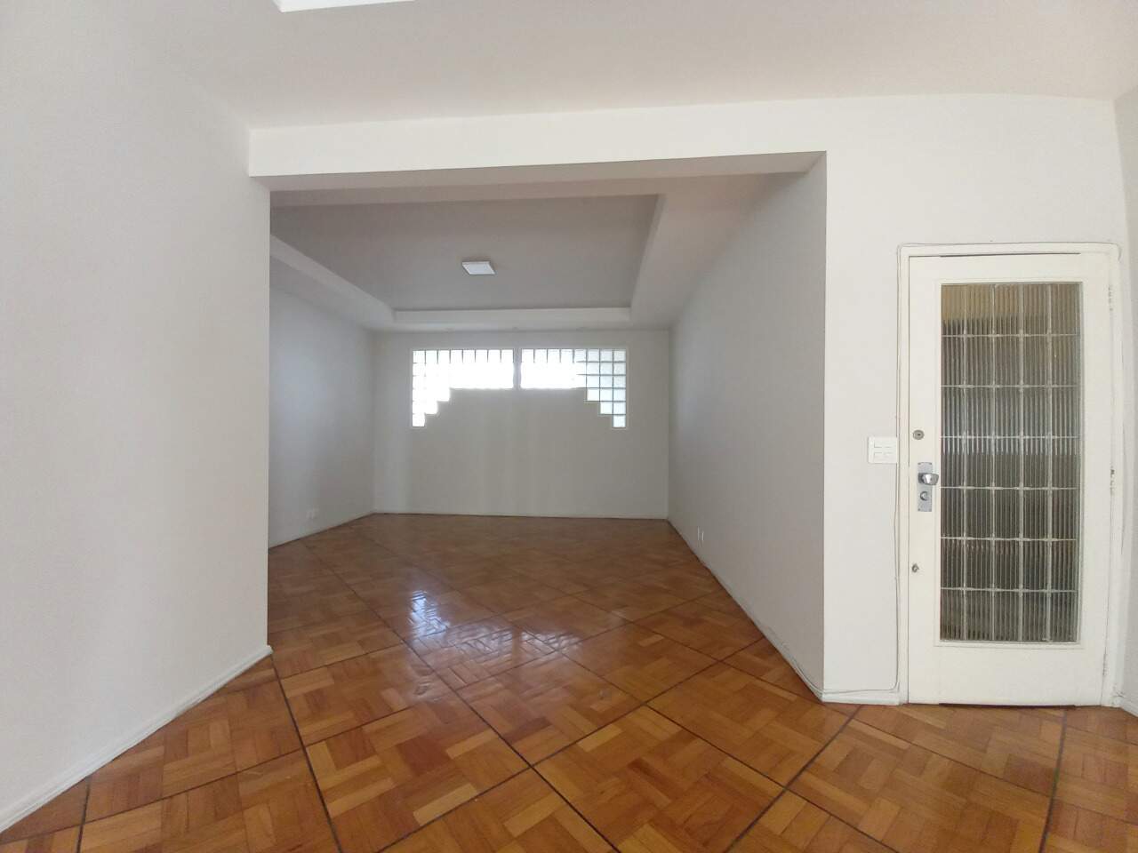 Apartamento à venda com 4 quartos, 207m² - Foto 7