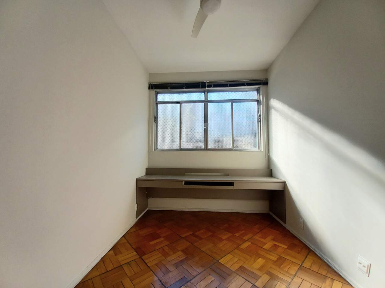 Apartamento à venda com 4 quartos, 207m² - Foto 19