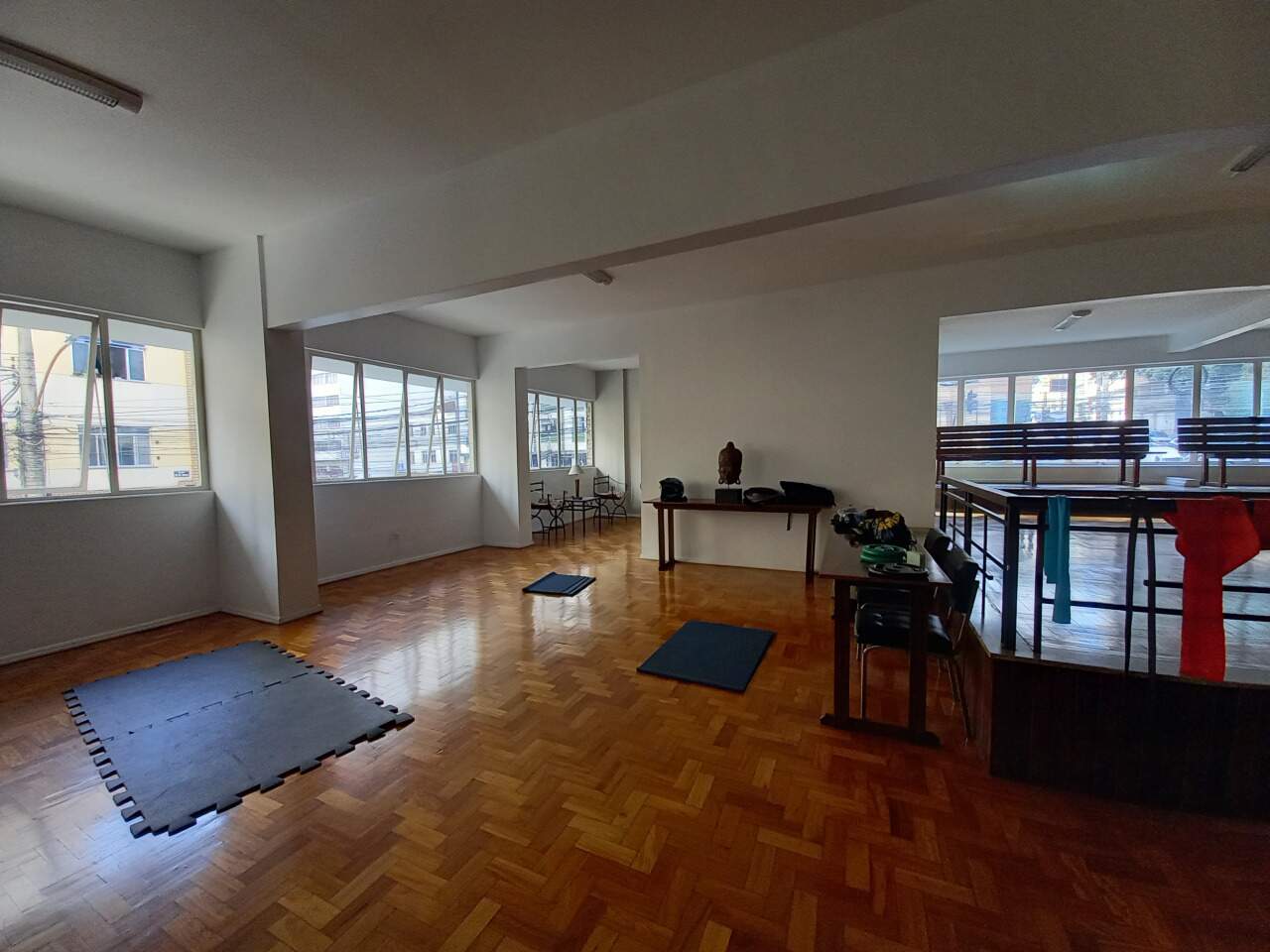 Apartamento à venda com 4 quartos, 207m² - Foto 27