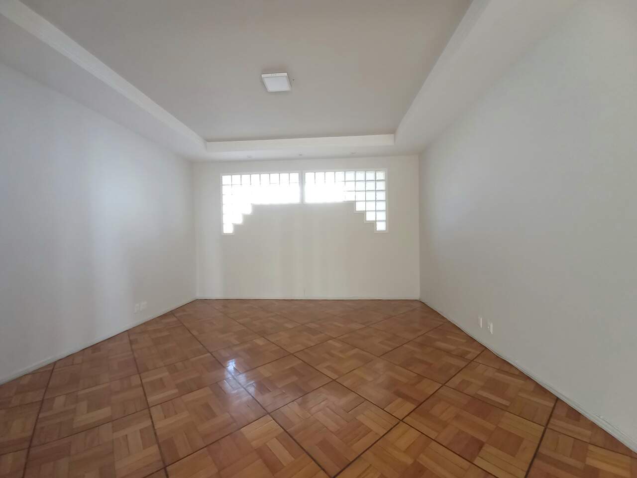 Apartamento à venda com 4 quartos, 207m² - Foto 8