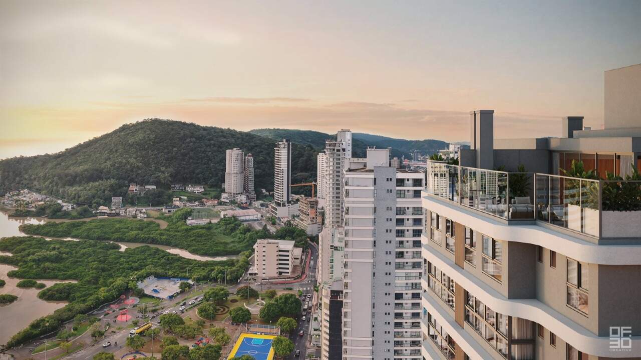 Vista do alto do Pátio Beira Rio para Itajaí