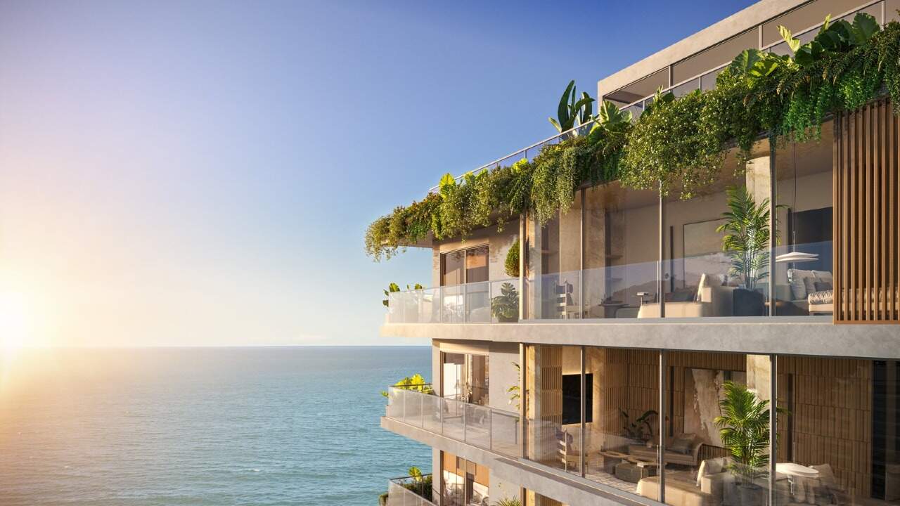Andares altos do Brava Concetto e o mar da Praia Brava (imagem ilustrativa)
