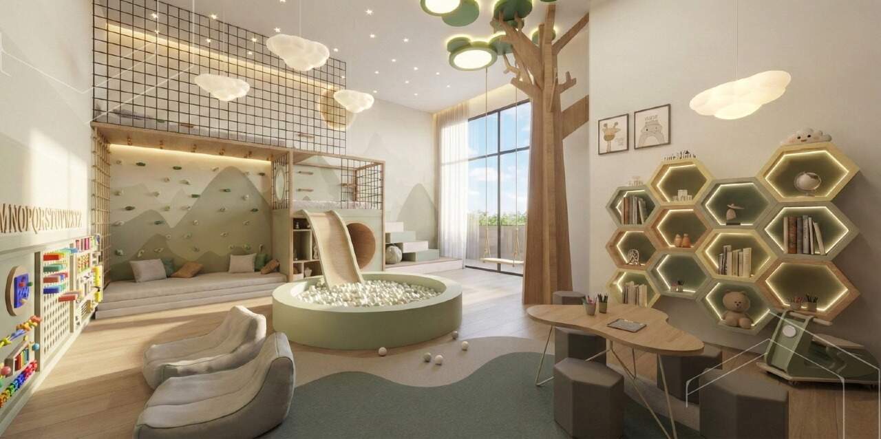 Brinquedoteca com piscina de bolinhas e estantes hexagonais (imagem ilustrativa)