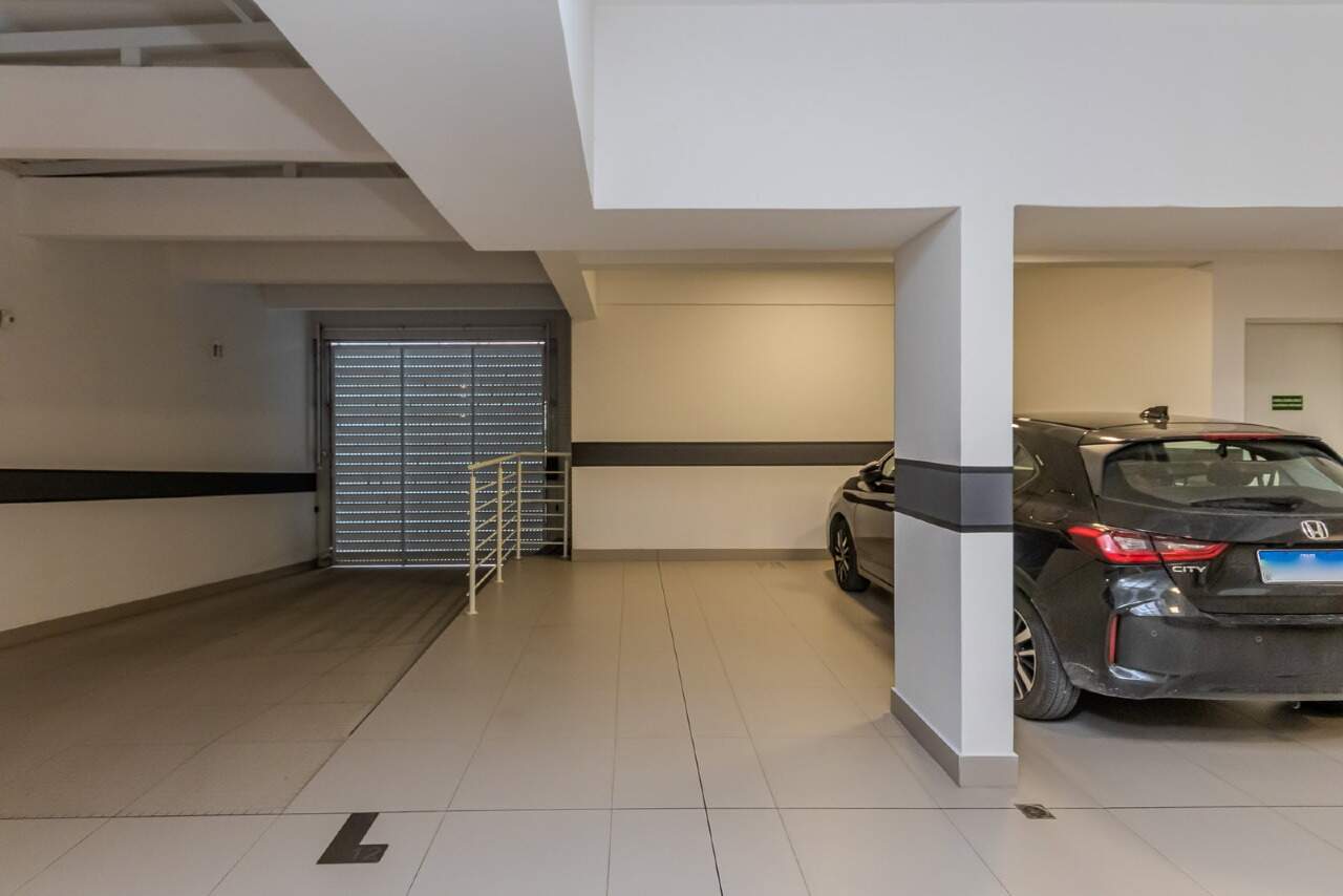 Garagem do Edifício Four Seasons, na Praia Brava, em Itajaí