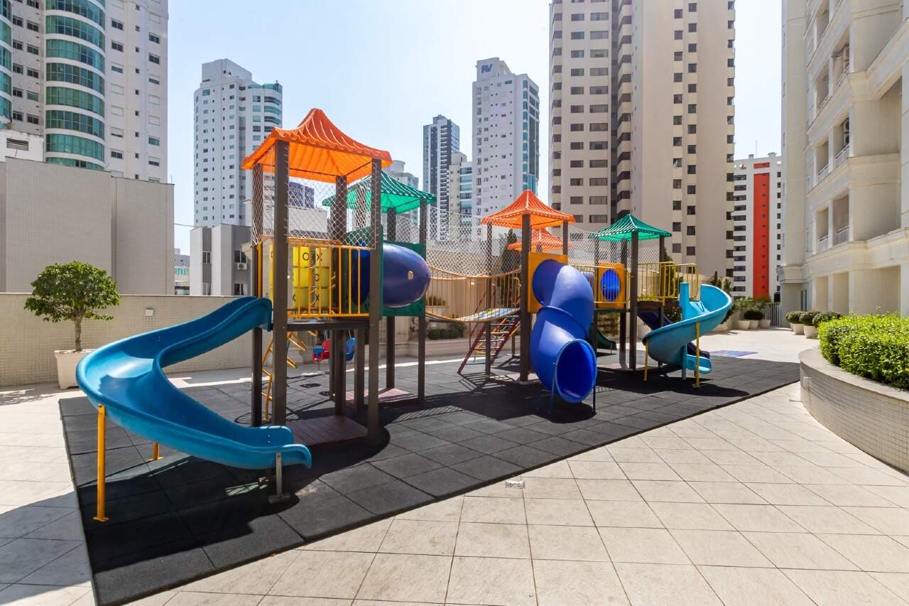 Playground do Villa Serena Home Club