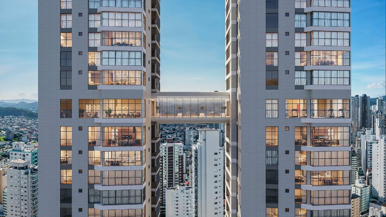 Passarela panorâmica entre as duas torres, a 115 metros de altura (imagem ilustrativa)