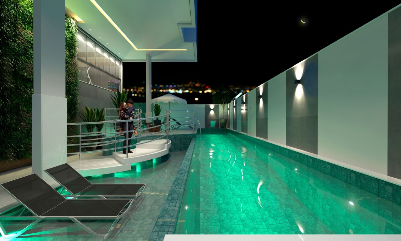 Piscina do mezanino de lazer à noite (imagem ilustrativa)