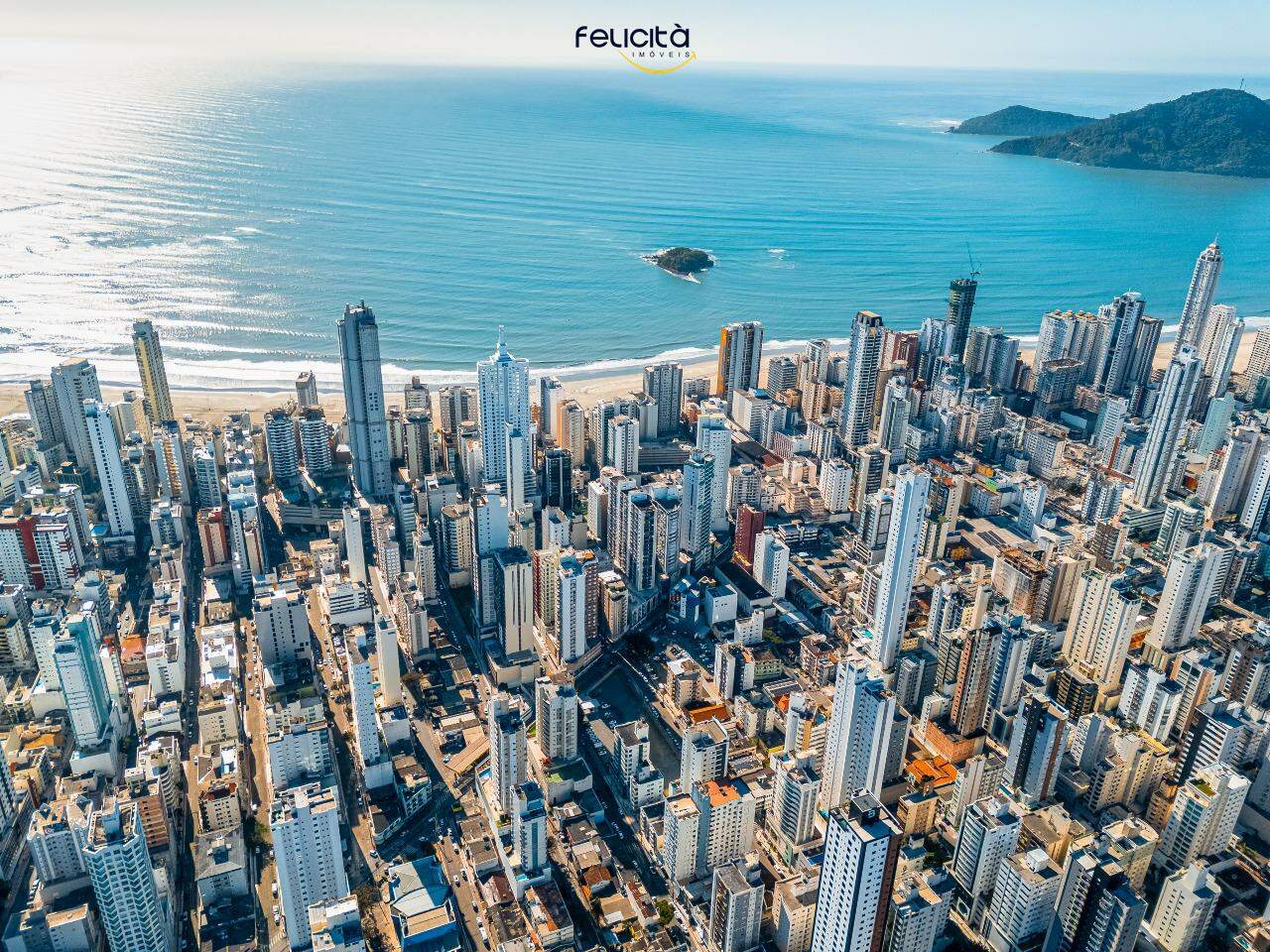 Apartamento de 3 quartos, 139m² no bairro Centro, em Balneário Camboriú | Eu Corretor