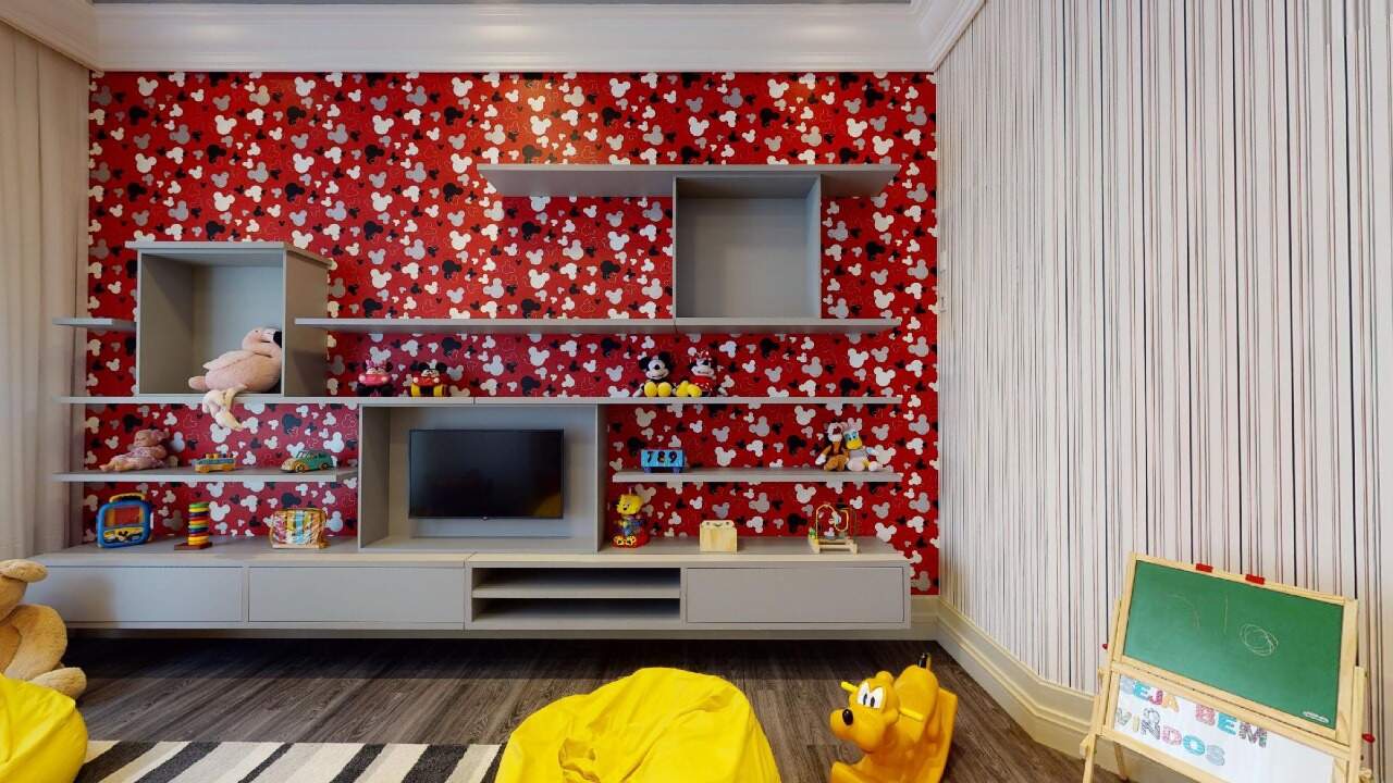 Brinquedoteca com decoração inspirada no Mickey Mouse