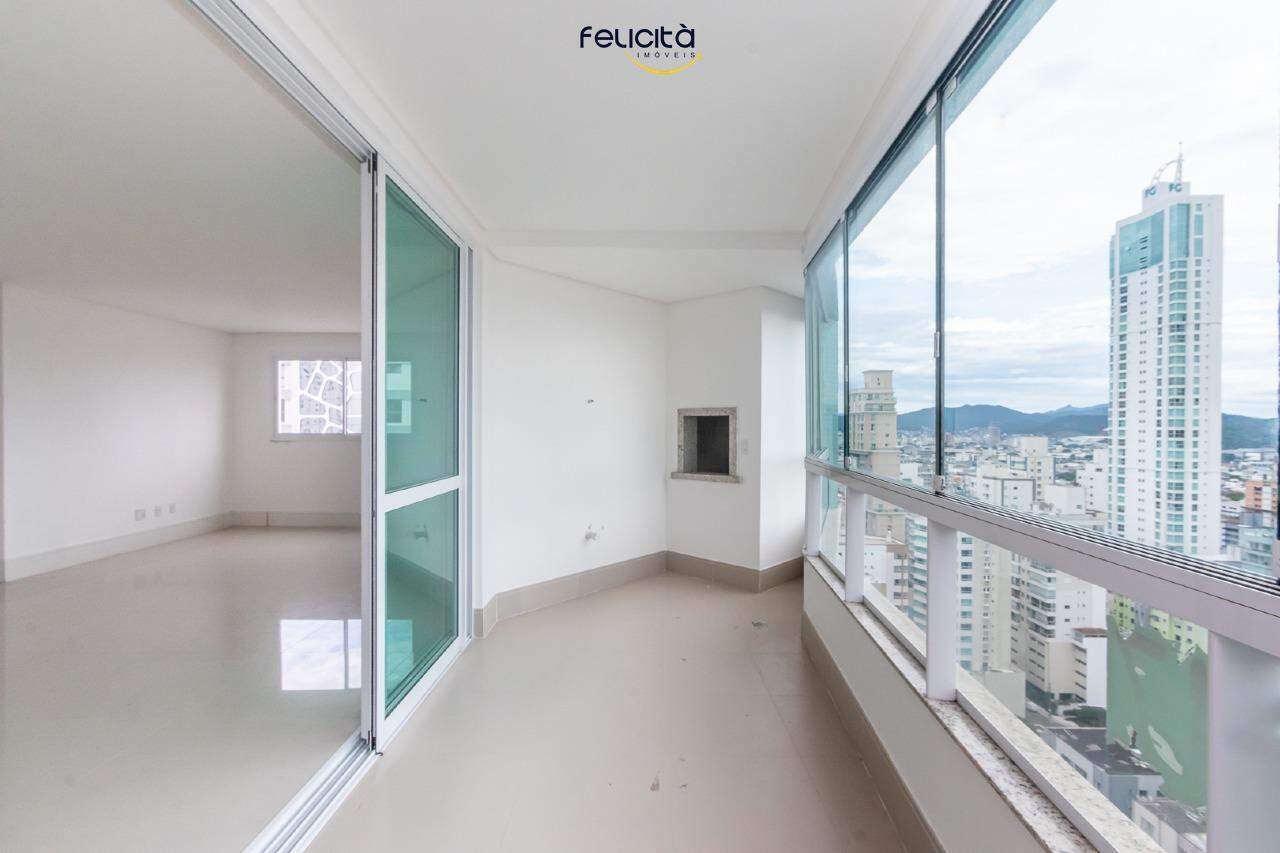 Apartamento de 3 quartos, 121m² no bairro Centro, em Balneário Camboriú | Eu Corretor