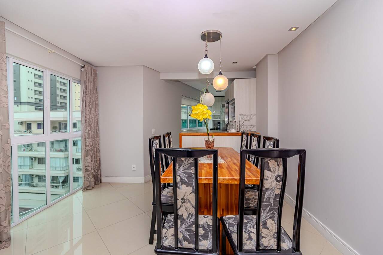 Apartamento de 3 quartos, 103m² no bairro Centro, em Balneário Camboriú | Eu Corretor