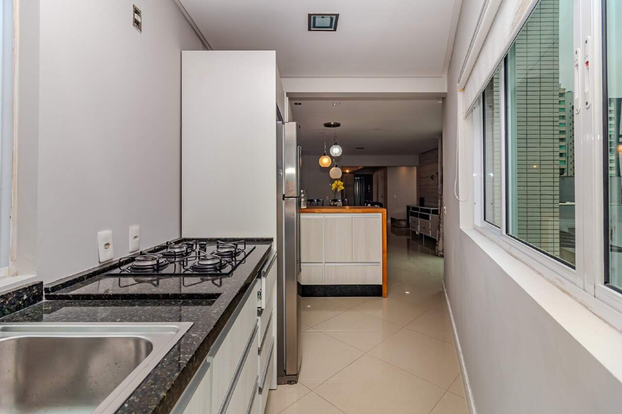 Apartamento de 3 quartos, 103m² no bairro Centro, em Balneário Camboriú | Eu Corretor