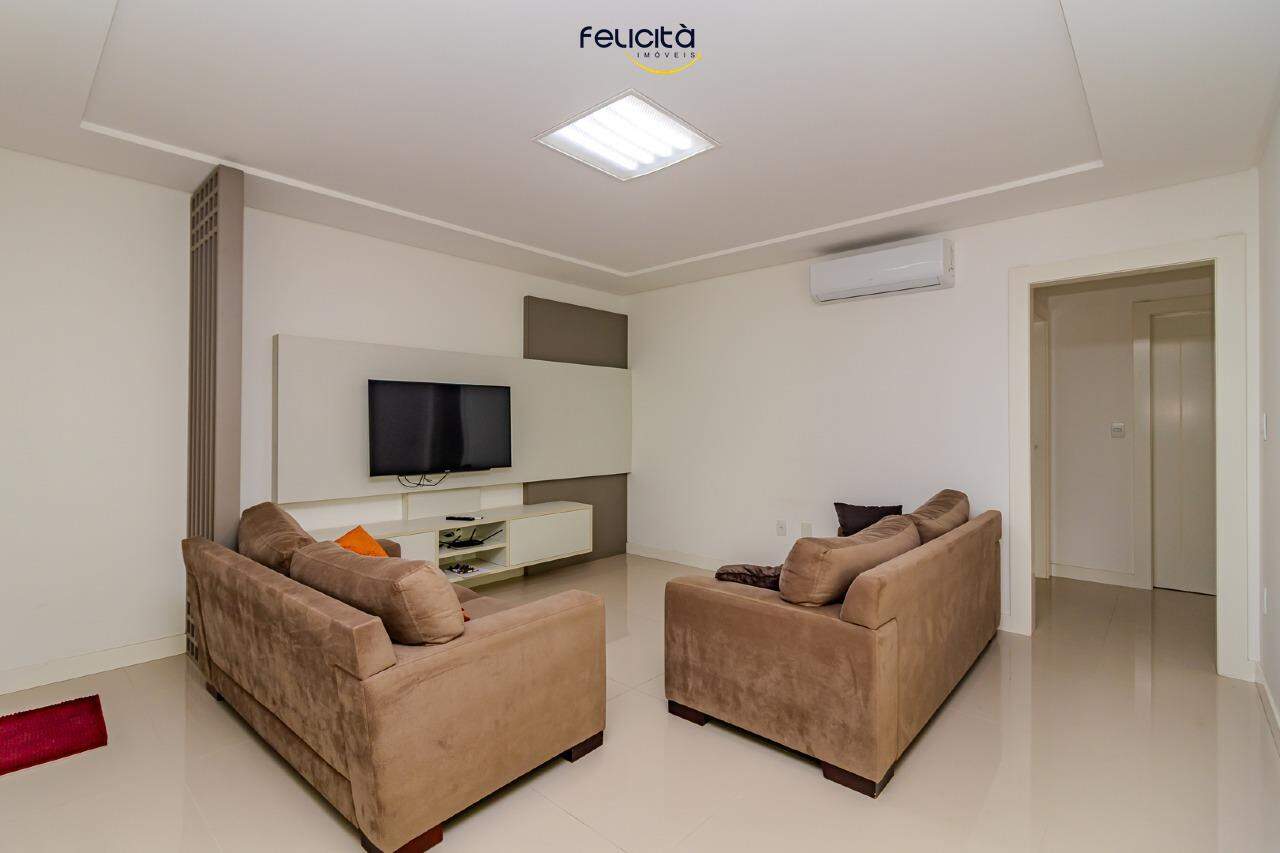 Apartamento de 3 quartos, 125m² no bairro Centro, em Balneário Camboriú | Eu Corretor
