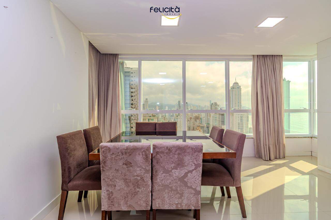 Apartamento de 3 quartos, 125m² no bairro Centro, em Balneário Camboriú | Eu Corretor