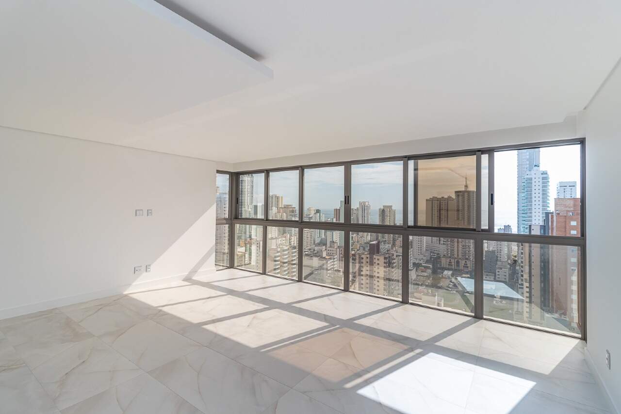 Apartamento de 3 quartos, 167m² no bairro Centro, em Balneário Camboriú | Eu Corretor
