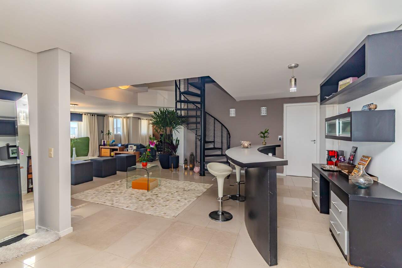 Cobertura à venda no Centro: 