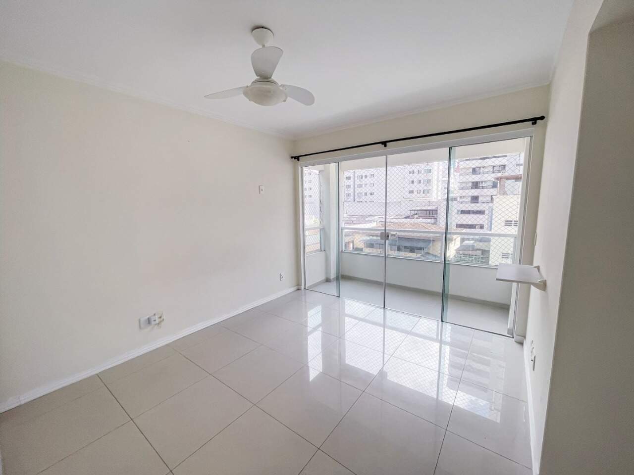 Apartamento de 4 quartos, 112m² no bairro Centro, em Balneário Camboriú | Eu Corretor