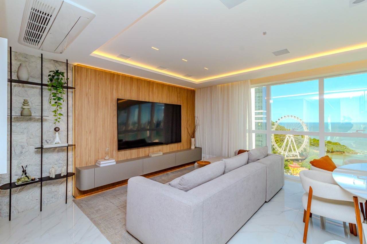 Apartamento à venda no Pioneiros: 