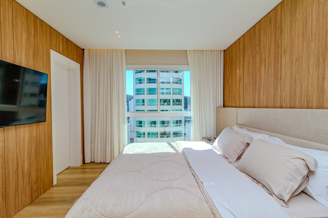 Apartamento à venda no Pioneiros: 