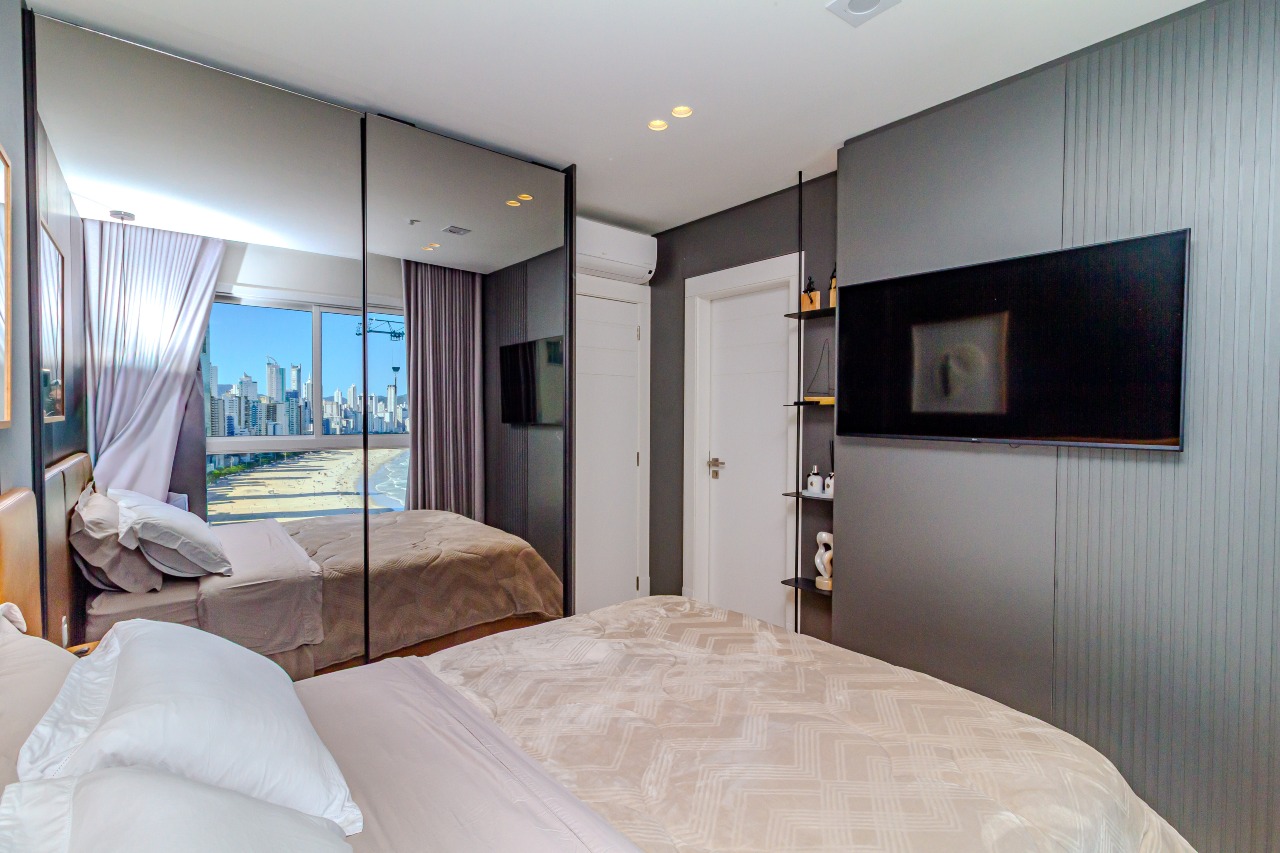 Apartamento à venda no Pioneiros: 