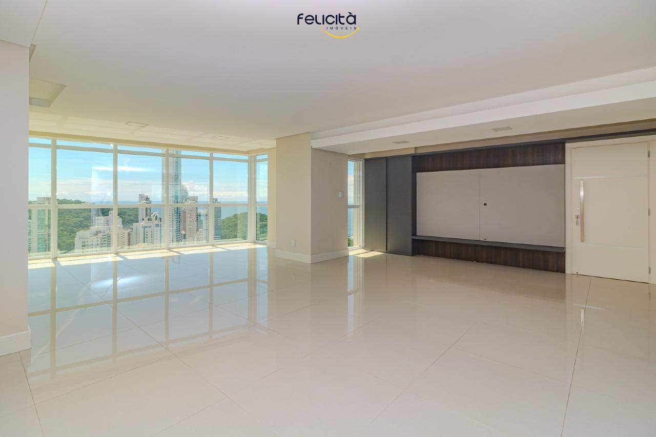 Apartamento de 4 quartos, 228m² no bairro Pioneiros, em Balneário Camboriú | Eu Corretor