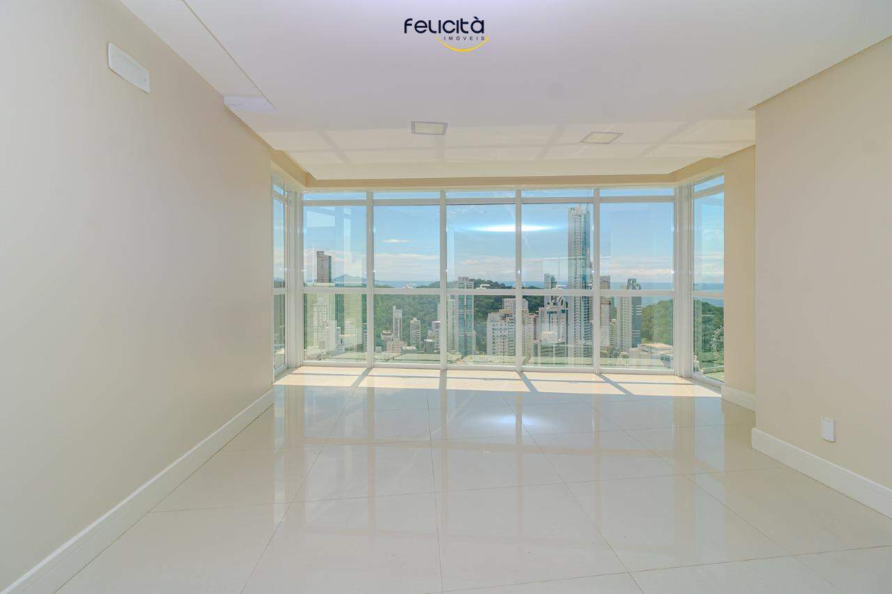 Apartamento de 4 quartos, 228m² no bairro Pioneiros, em Balneário Camboriú | Eu Corretor